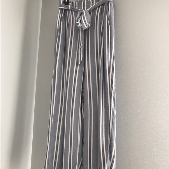 Hollister Pants - Hollister Stripped Flow Pants